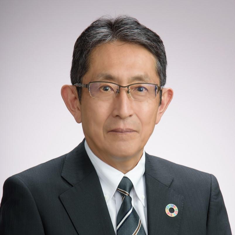 Yoichi Kuwayama 