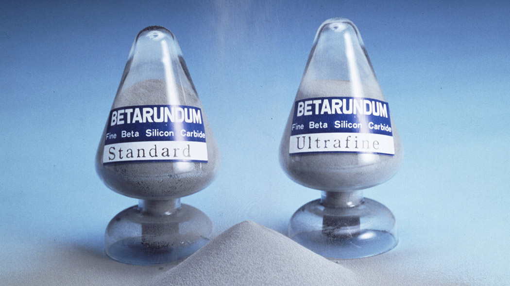 β-type silicon carbide powder "Beta random"
